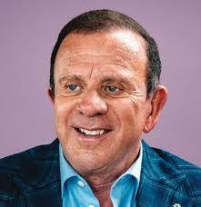 Peter Gilgan's Instagram, Twitter & Facebook