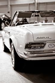 Mercedes Benz 230 Sl In 2020 Classic Cars Mercedes Benz Mercedes