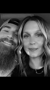 Kaylee Linder's Instagram, Twitter & Facebook