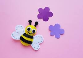 Create your own homemade wooden puzzles using these templates and a scroll saw. Felt Bumble Bee Craft With Free Pattern Mommy Made That