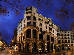 The casa fuster is a five star luxury hotel located in the paseo de gracia 132 in barcelona. Weekend Getaways Casa Fuster Hotel Barcelona Heartening Journeys
