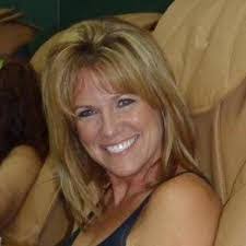 Amanda Guardiola's Instagram, Twitter & Facebook