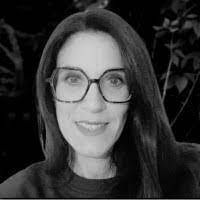 Margie Cerda's Instagram, Twitter & Facebook