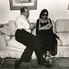 Image Result For Joan Didion Malibu Annie Leibovitz Annie Leibovitz Photography Joan