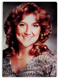 Jennifer Loman's Instagram, Twitter & Facebook