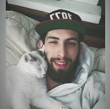 Sports Illustrated Collectibles Seeks Writers for Hobby Website