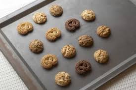 What Happens If You Don T Use Baking Powder Or Baking Soda When Making Cookies Livestrong Com Baking How To Make Cookies Food