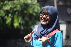 Hijab Posing Hijab Bokeh Hijab And Smile Bokeh