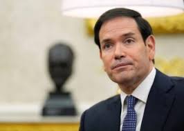 Estela Bravo presenta libro dedicado a Fidel Castro