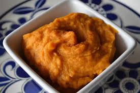 Puree De Potimarron Au Thermomix Cette Puree Douce Accompagnera Vos Viandes Grillees Foies De Veau Et Volailles Une Re Chili Seasoning Sweet Potato Potatoes