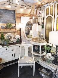Sharing My Love Of All Things Vintage And Aged With The Patina Of Time Antique Store Displays Vintage Store Displays Antique Mall Booth