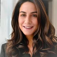 Denise Fantuzzi's Instagram, Twitter & Facebook