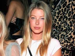 An outline is a tool used to organize written ideas about a topic or thesis into a logical order. Every Girl Justin Bieber Reportedly Dated Before Getting Married