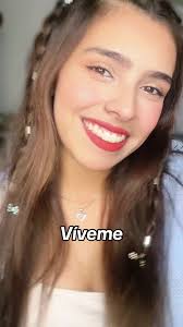 Otro temazo de @Laura Pausini #viveme #anyeliquesolorio 🫶💫