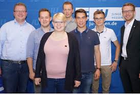 Die junge union kreis mettmann fordert, dass der kreis mettmann eine dieser modellregionen wird. Sebastian Sommer Zum Neuen Vorsitzden Der Jungen Union Hessen Gewahlt Oberhessen Live