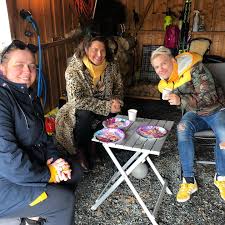 Følg denne siden for å få de siste oppdateringene på bloggen min aurora gude blogg. Erlend Elias Min Kjaere Soster Hadde Bursdag I Dag Jeg Facebook