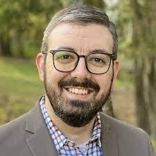 Mayra Hatfield's Instagram, Twitter & Facebook