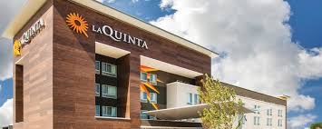 Holiday inn express suites airport east. La Quinta Inn And Suites By Wyndham Wichita Northeast