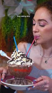 djlemay2 is one of the world's biggest ice cream creators, making him the  perfect choice to craft Serendipity's 70th birthday sundae—and he  delivered!⁠ ⁠ The 𝗗𝘆𝗹𝗮𝗻 𝗟𝗲𝗺𝗮𝘆'𝘀 𝗛𝗮𝗽𝗽𝘆 𝟳𝟬𝘁𝗵  𝗕𝗶𝗿𝘁𝗵𝗱𝗮𝘆 𝗦𝘂𝗻𝗱𝗮𝗲 is