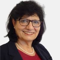 100+ ملفًا شخصيًا يحتوي على “Bernadette”