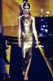 A Tribute To Gianni Versace S Most Iconic Designs Iconic Dresses Fashion Atelier Versace