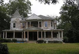 50 Homes That Look Like Haunted Houses Old Abandoned Houses Abandoned Houses Old Farm Houses