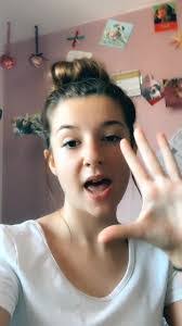 Amber Cribbs's Instagram, Twitter & Facebook