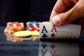 Via Forbes What Can Businesses Learn From Expert Poker Players Http Onforb Es 1yqdp5w Leadership Business P Poker Games Online Casino Games Poker Bonus