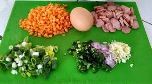 Jangan tuang minyak sapi terlalu banyak. Fried Rice Recipe With Chicken Eggs Resep Nasi Goreng Telur Mata Sapi English Indonesian Steemit