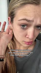 Ansley Martin's Instagram, Twitter & Facebook