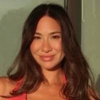 Janice Huey's Instagram, Twitter & Facebook