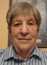 Retired woman in Alabama shares her hobby of studying and learning