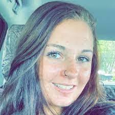 Danielle Noack's Instagram, Twitter & Facebook