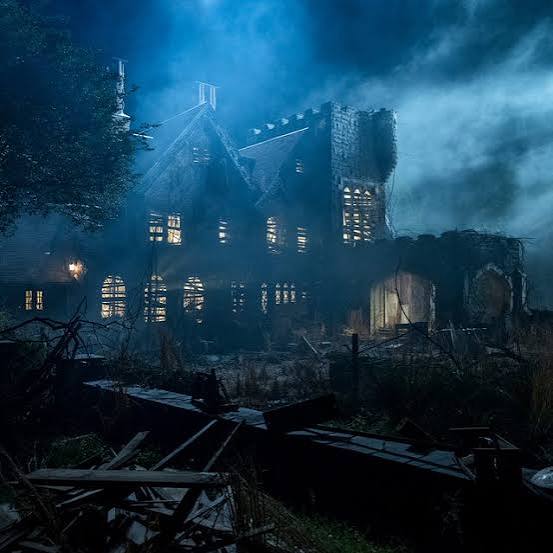 The Haunting of Hill House: How the Book and Netflix Series Compare