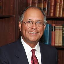 Fernando Chávez Carries