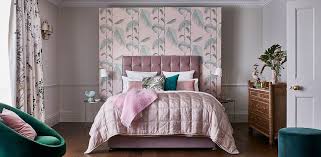 A headboard is a great way to make your bedroom look put together! Seven Headboard Ideas To Transform Your Bedroom