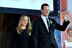 Jason spezza is team dad; You Made It Tris Bobby Ryan And His Girlfriend Danielle Erik