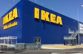 Í ikea færðu húsgögn, innréttingar og smávöru á góðu verði, auk ljúffengra veitinga. Ikea Vai Alugar Moveis Aos Consumidores Moveis De Valor