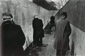 Lots of mythologically driven monsters and tons of diffferent items/equipment all with their own elements. Josef Koudelka Josef Koudelka Shashasha å†™ã€…è€… Delivering Japanese And Asian Photography To The World