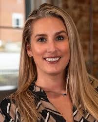 Sarah Palmer's Instagram, Twitter & Facebook