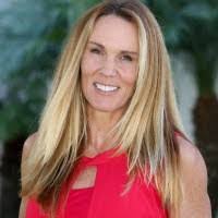 Jessica Eddins's Instagram, Twitter & Facebook