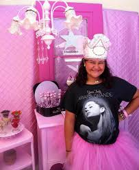 The main event of the night was a musical concert with performances from ariana herself, her friends, and other celebrities. Pin On Shawna Brockmeier Styled Events