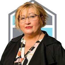 🎉Meet Columbia Agent of the Month for July 2020