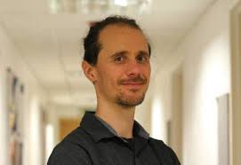 Interest rate hikes 'pose mental health threat to people in debt'