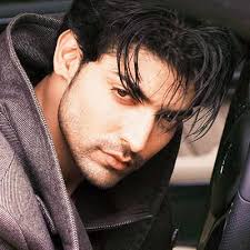 Gurmeet Choudhary enjoys shooting for his debut film