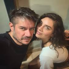 La ex chica yingo lleva una relación de un año con el ingeniero electrónico erich muñoz. La Cara Del Papi No Me Gusto Los Comentarios Que Recibio Kathy Contreras En Foto Junto A Su Pareja Tecache Cl