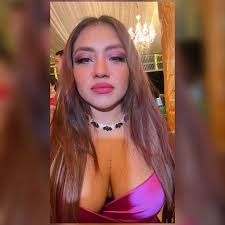 GRACIAS por compartirla bb💖 estoy seguro que les va a ENCANTAR!! Está  súper completa para organizar paso a paso tu boda.. Loveu ✨