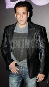 Pin By Ubbsi On Salman Khan Salman Khan Wallpapers Leather Jacket Salman Khan