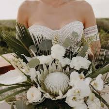 We did not find results for: 18 Striking Tropical Wedding Bouquets