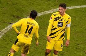 August 2021, 20:44 uhr quelle: Player Ratings Eintracht Frankfurt 1 1 Borussia Dortmund Page 2